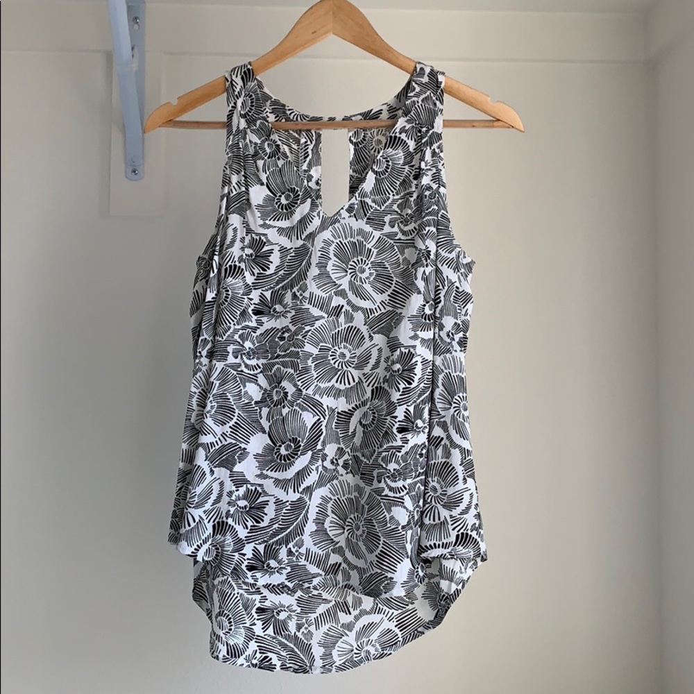 Black & White Floral Print Top